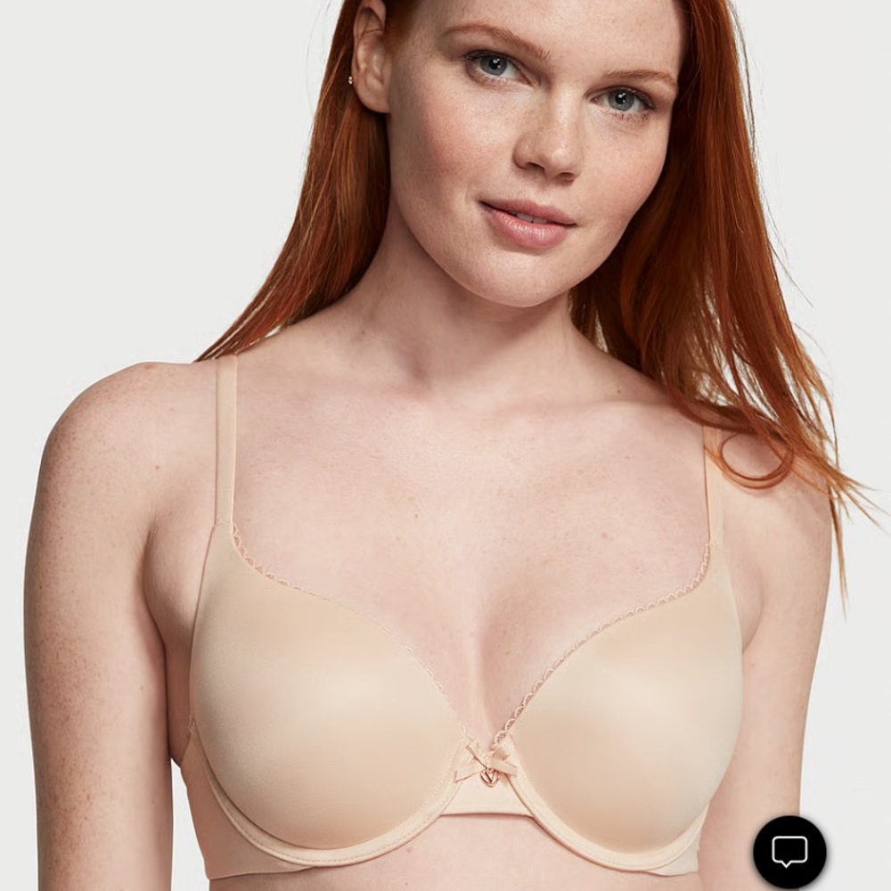 NWT BODY BY VICTORIA - Perfect Shape Smooth Push-Up Bra